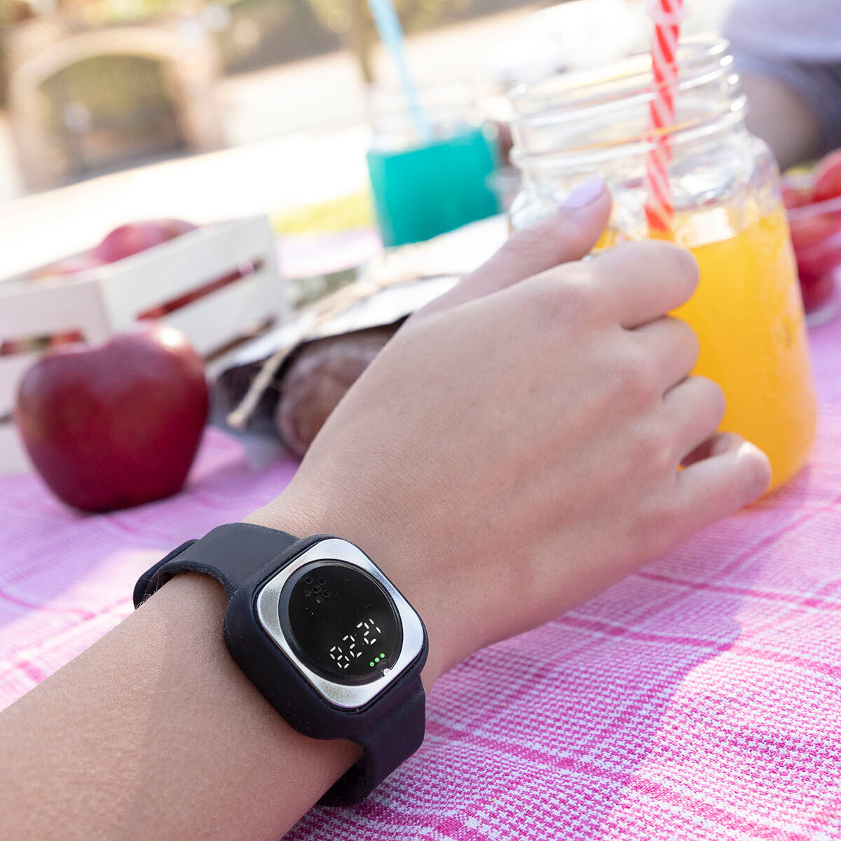 V15HE03E19D8B4DD7515483109245A94615BR5434811P4