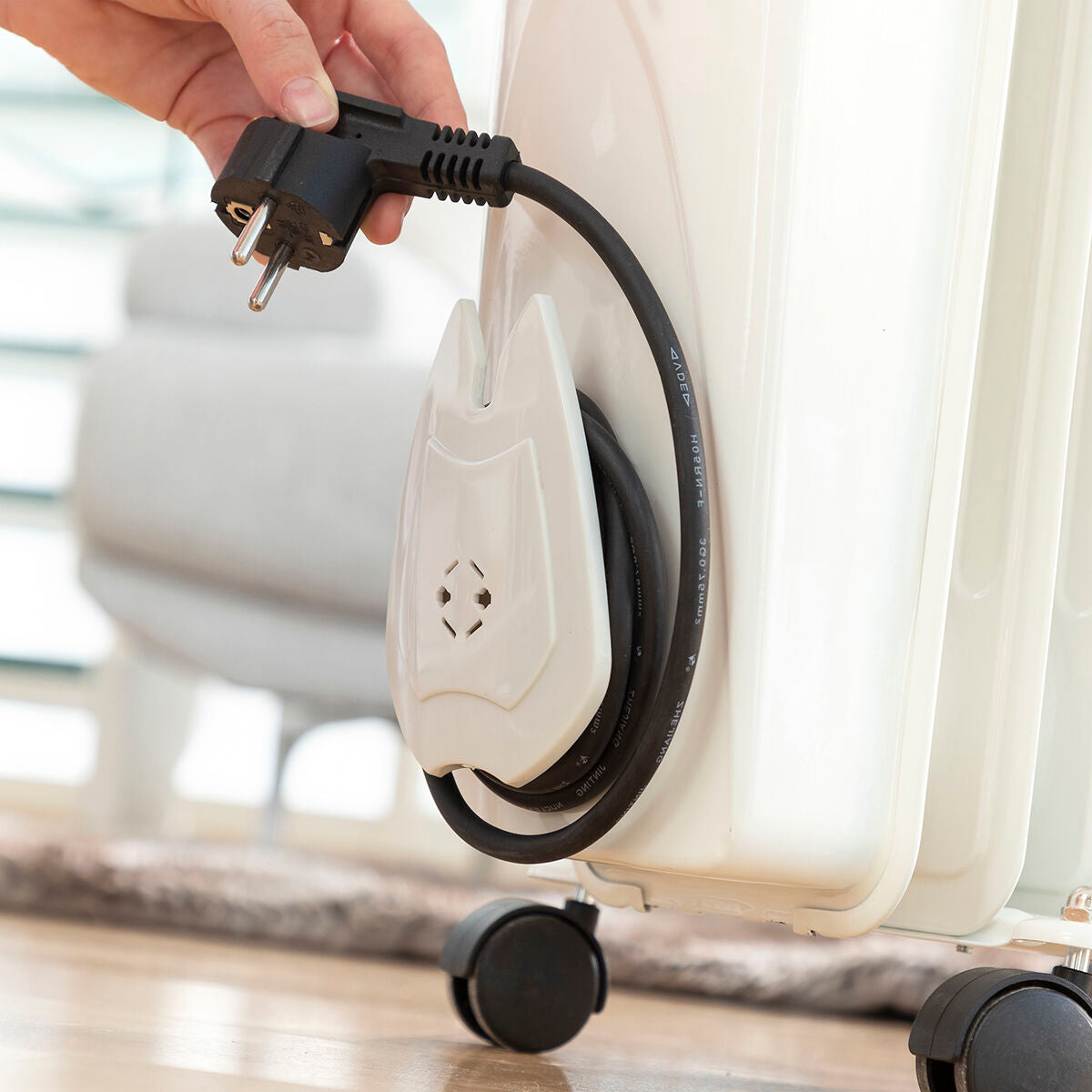 V12H354212FAA782F6FE8C31E6798A68720FR5278589P7