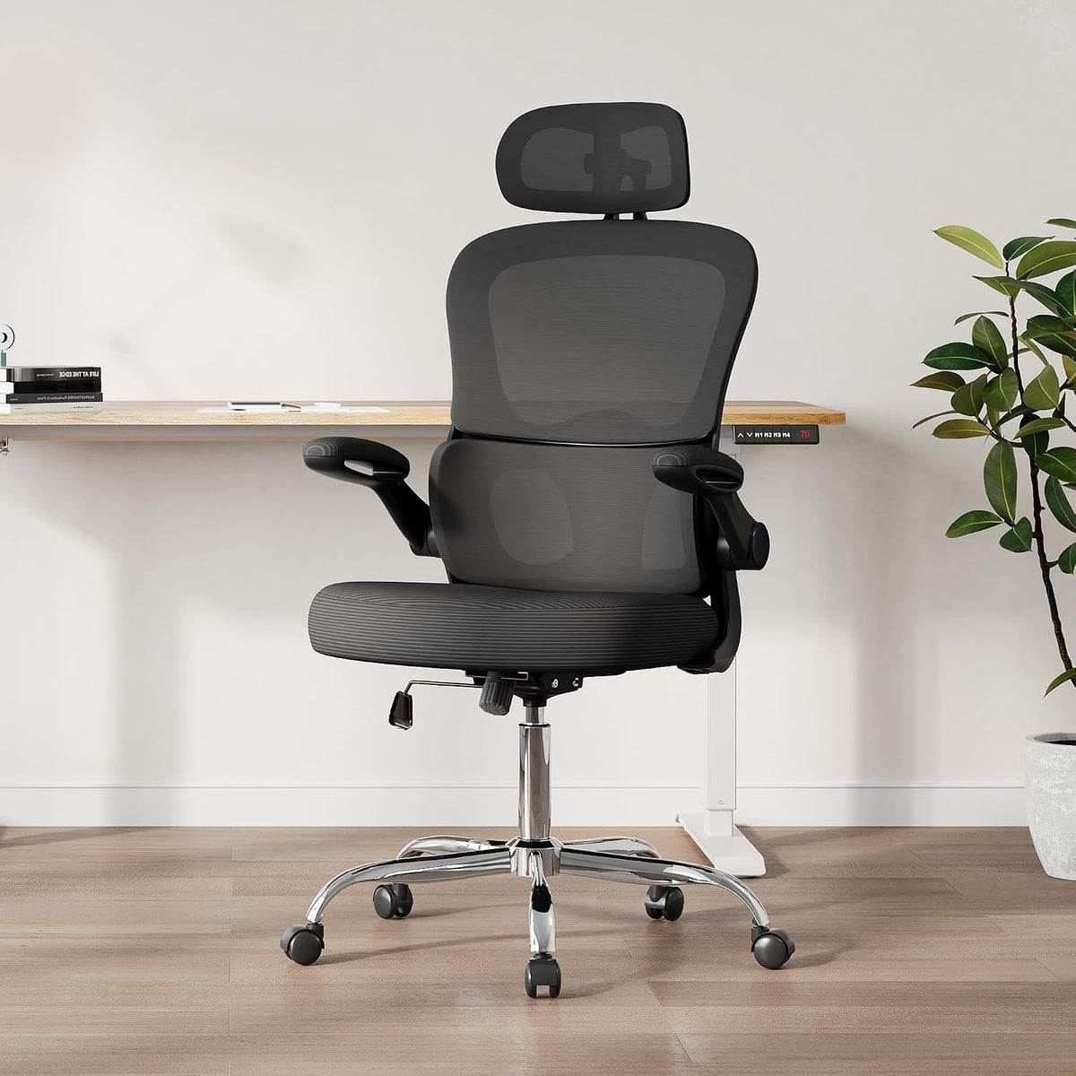 Ergonomischer Bürostuhl mit Kopfstütze – Vorderansicht